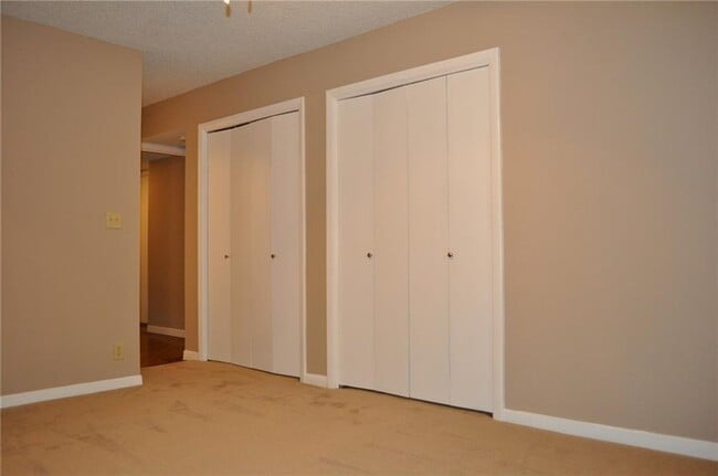 Building Photo - 6901 Argonne Forest Cove