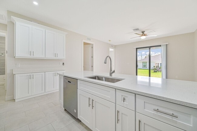 Building Photo - ** 3 Bed / 2 Bath ~ 2 Car Garage ~ New Con...