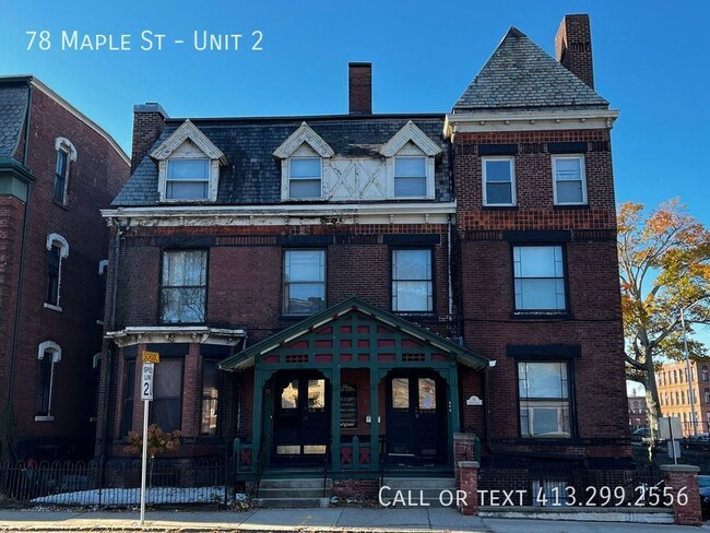 Building Photo - 78 Maple St
