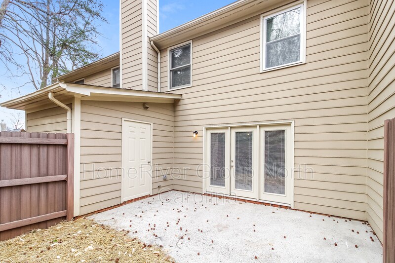 Building Photo - 4627 Lawndale Dr