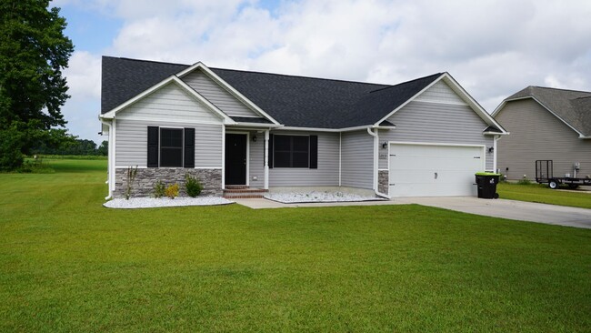 Building Photo - 2013 Belgrade-Swansboro Rd