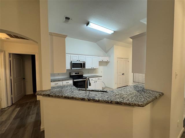 Building Photo - 6611 Rockdale Rd