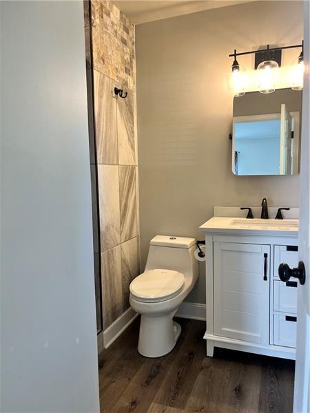 Building Photo - 329 Stoney Hollow Rd