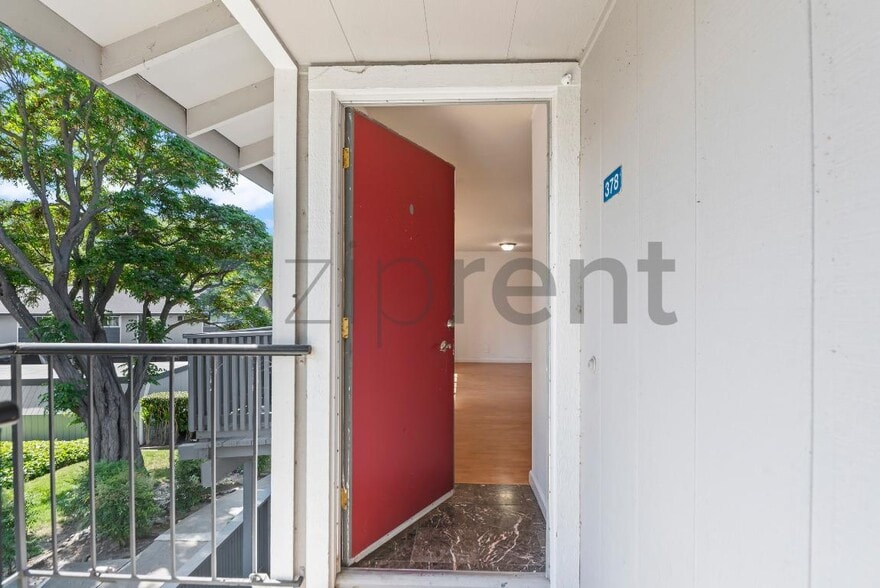 Building Photo - Unit 378