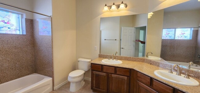 Building Photo - Spacious 5-Bedroom Home in Gated Las Vegas...