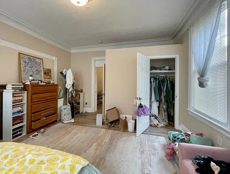 Building Photo - 68 John St