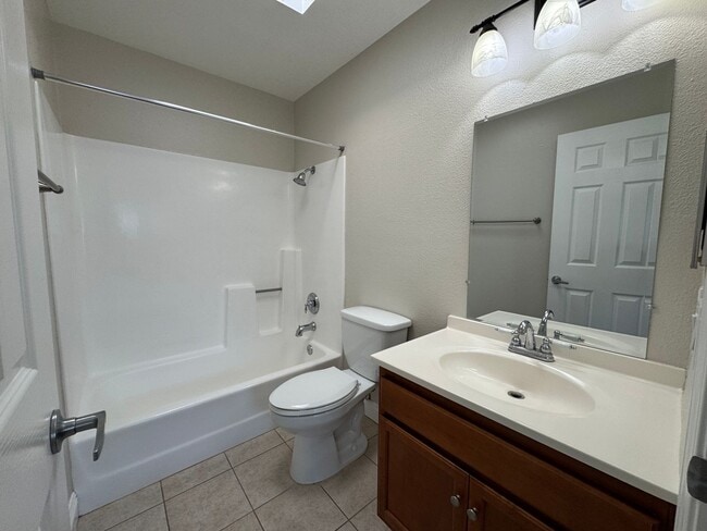 Building Photo - 2BD/2BA IN NORMAL HEIGHTS! ENJOY RESTAURAN...