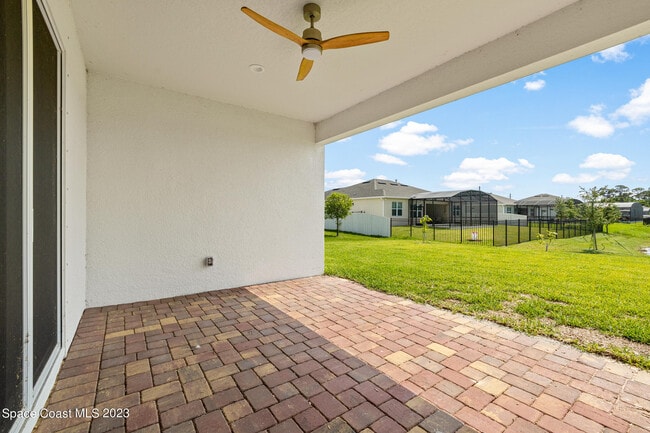 Building Photo - 285 Loymer Cir