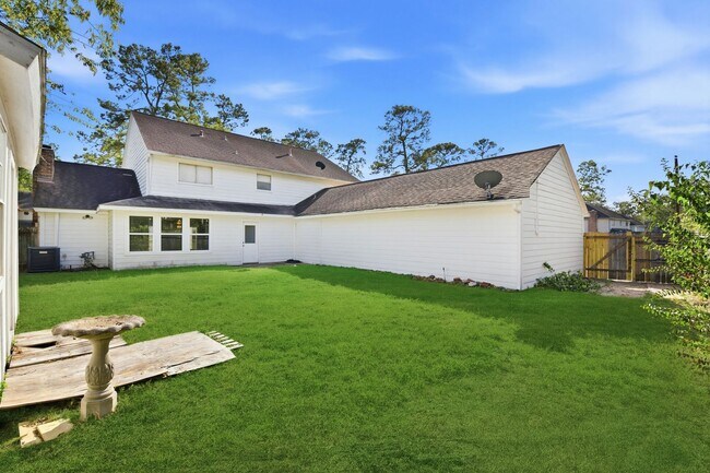 Building Photo - Beautifully Updated 4-Bedroom Home in a Prime Houston Location