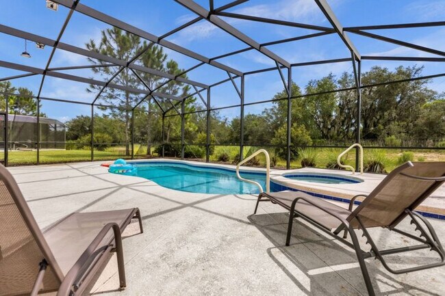 Building Photo - 4159 Oak Tree Dr