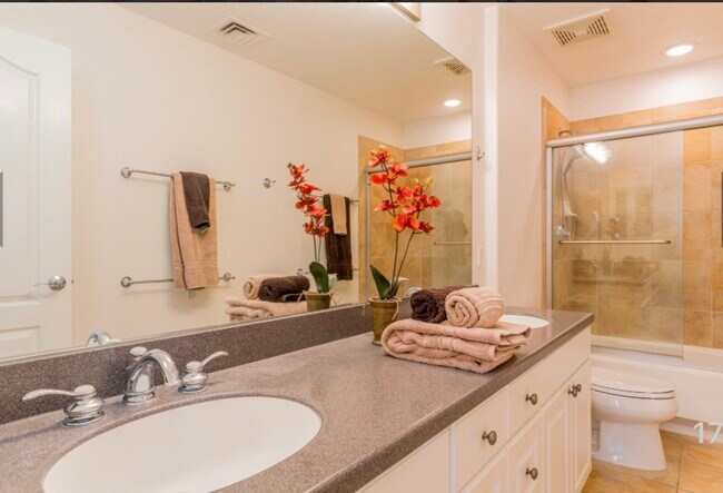 Building Photo - 92-1057 Koio Dr