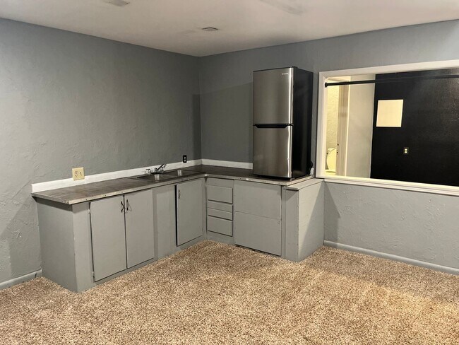 Building Photo - 5316 Fulton Dr