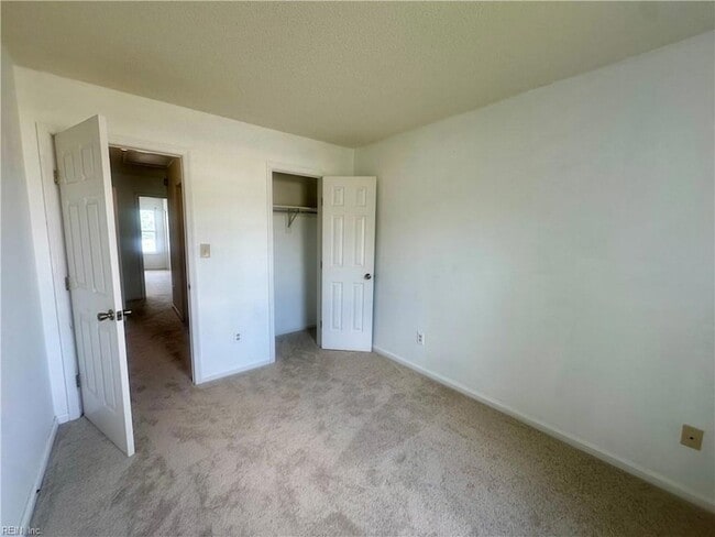 Building Photo - 255 Mannings Ln