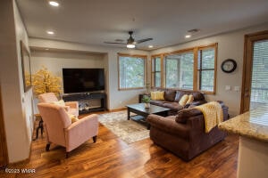 Building Photo - 3700 W Black Oak Loop