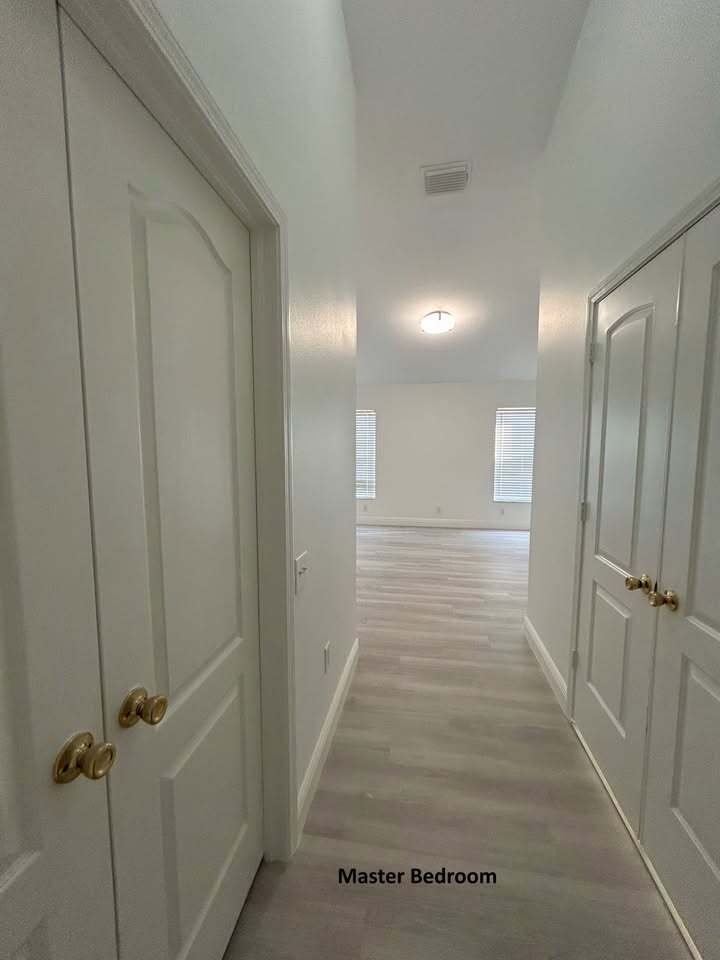 Building Photo - 5023 Quadrangle Ct