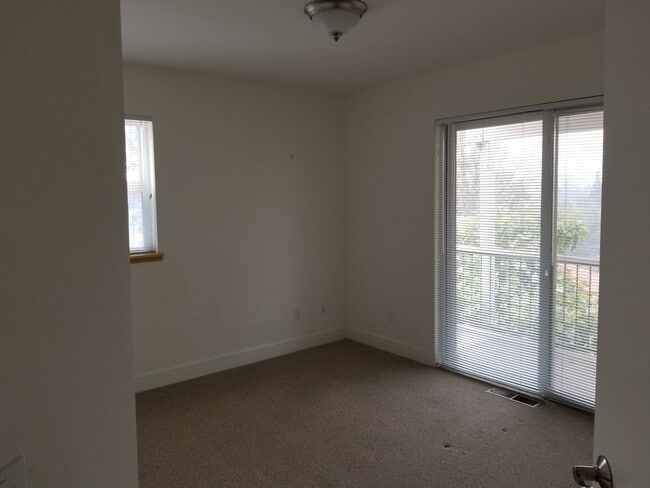 Building Photo - Oh my!!!  Downtown Sonora!