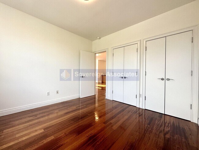 Building Photo - 611 W 137th St