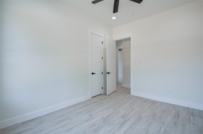 Building Photo - 16130 Long Boat Ct