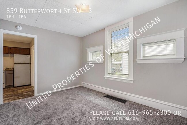 Building Photo - Available Now | 1 Bed 1 Bath Apartment in ...