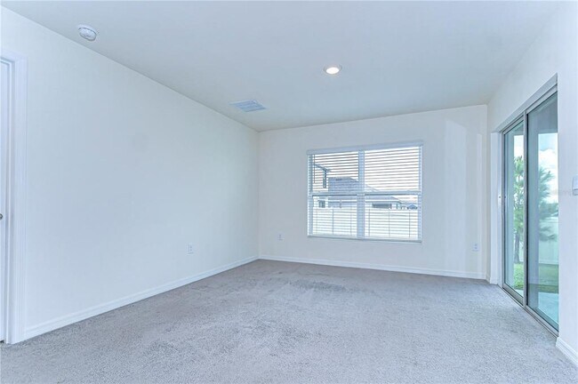 Building Photo - 38255 Sonnet Landing Ave