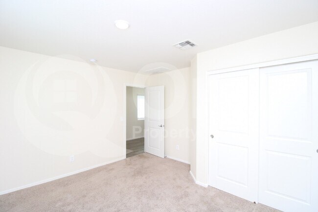 Building Photo - 2573 N Mcdonald Ln