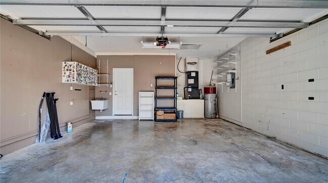Building Photo - 4773 Chalfont Dr