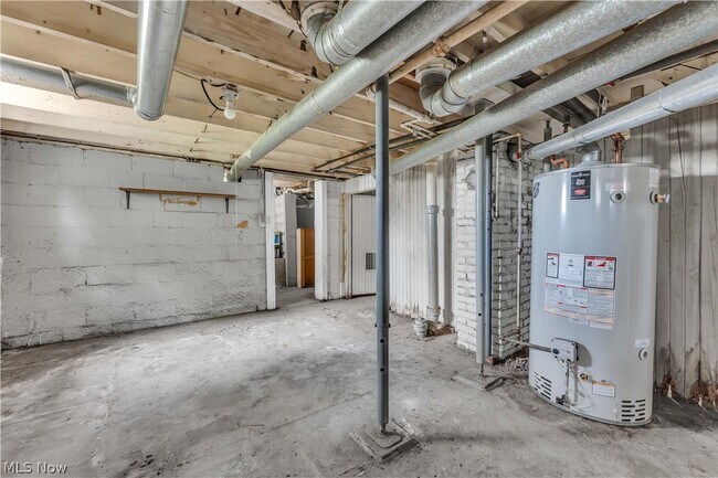 Building Photo - 508 Hammel St