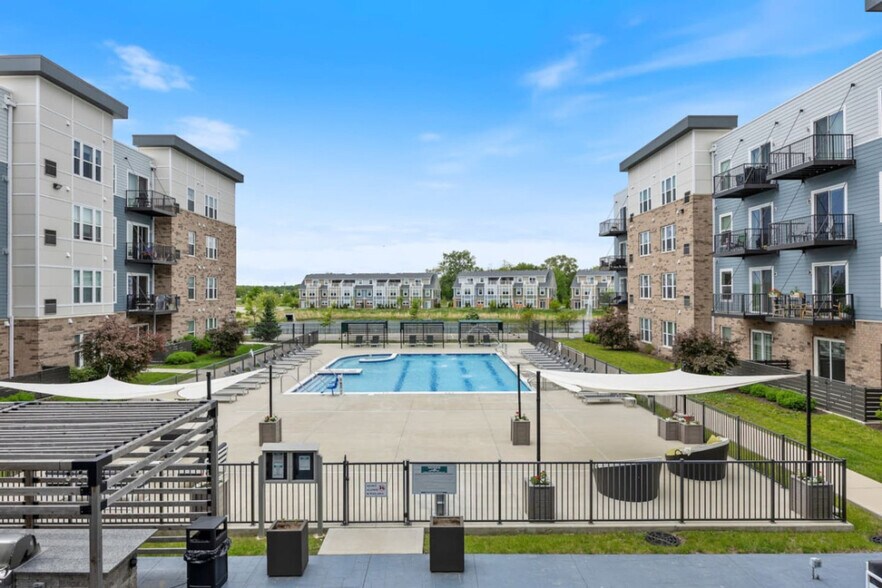 Building Photo - 28294 Ferry Rd