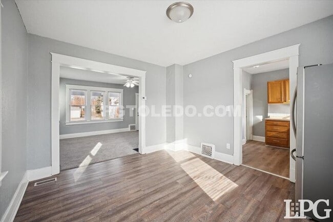 Building Photo - 1012 Idaho St