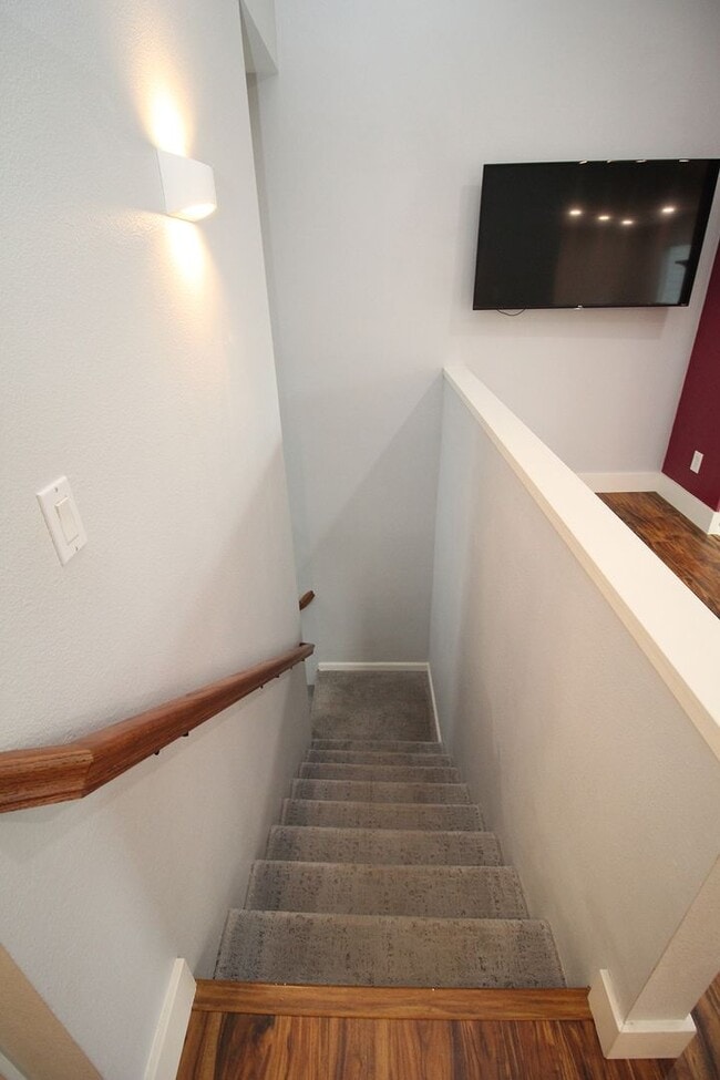 Building Photo - 3896 Botticelli St