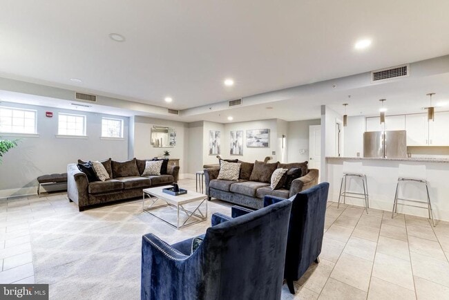 Building Photo - 555 Massachusetts Ave NW