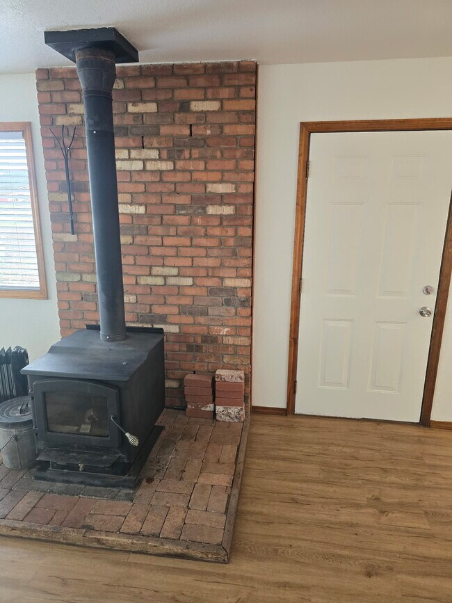 Building Photo - 7375 W Bridle Trail