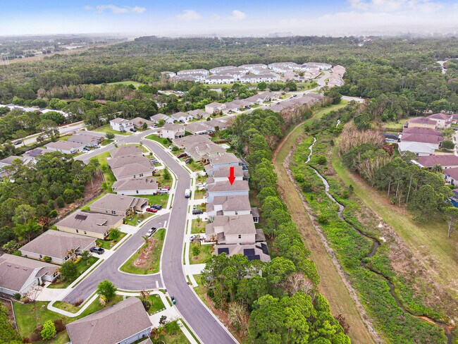 Building Photo - 692 NE Turtleback Trail