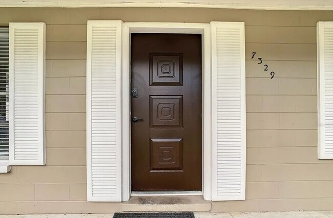 Building Photo - NEWLY RENOVATED Home For Rent in Tampa!