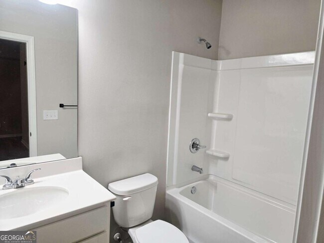 Building Photo - 213 N Fortune Way