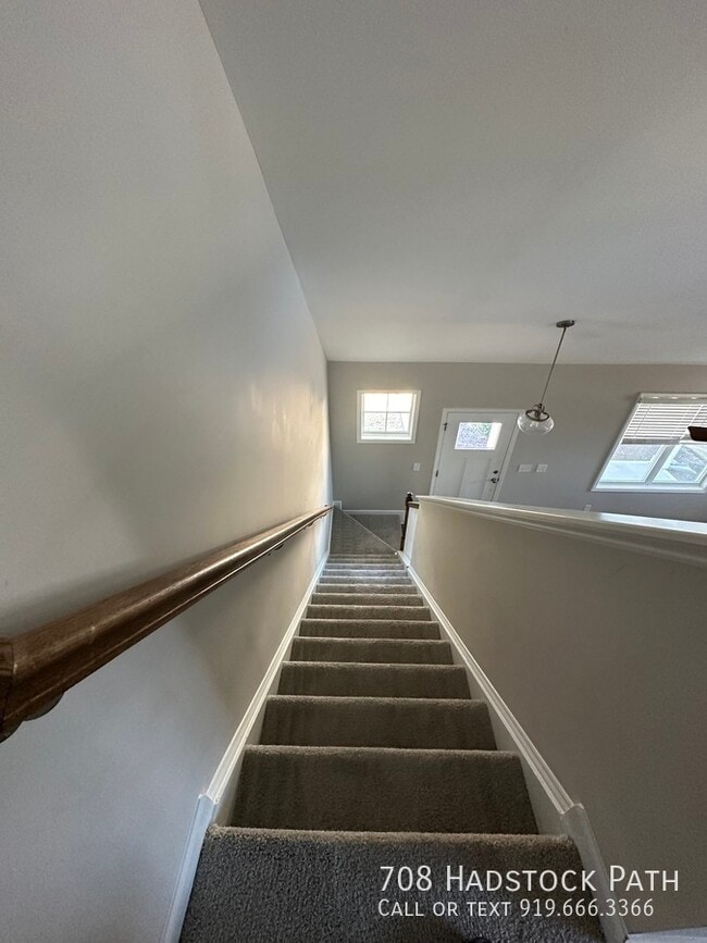 Building Photo - 708 Hadstock Path