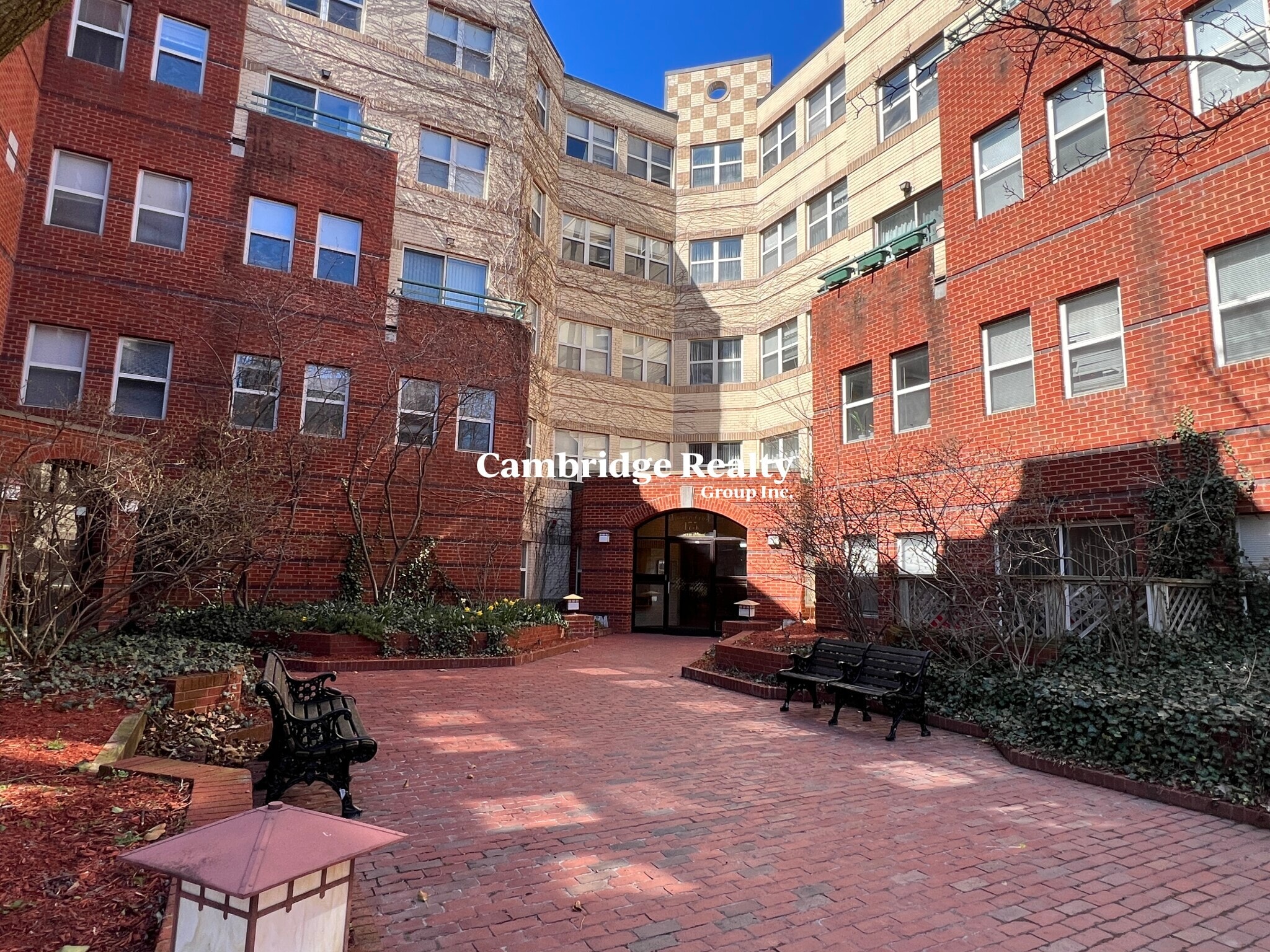 Building Photo - 151 Beacon St