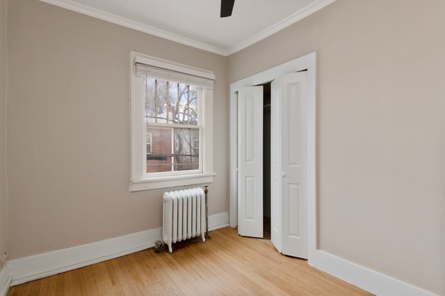 Building Photo - 975 N Washington St
