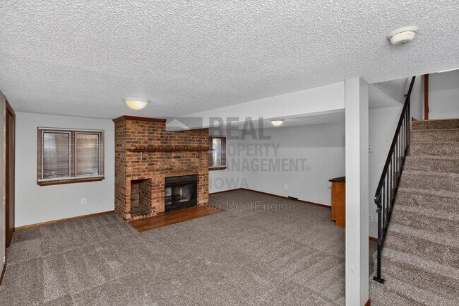 Building Photo - 1022 Williams St