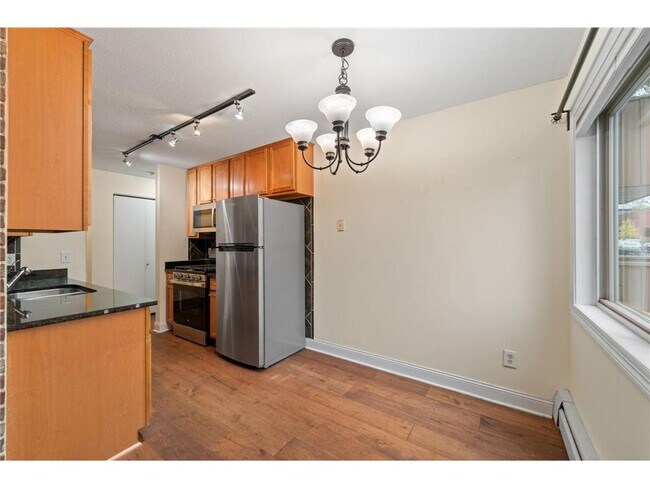 Building Photo - 3540 Hennepin Ave