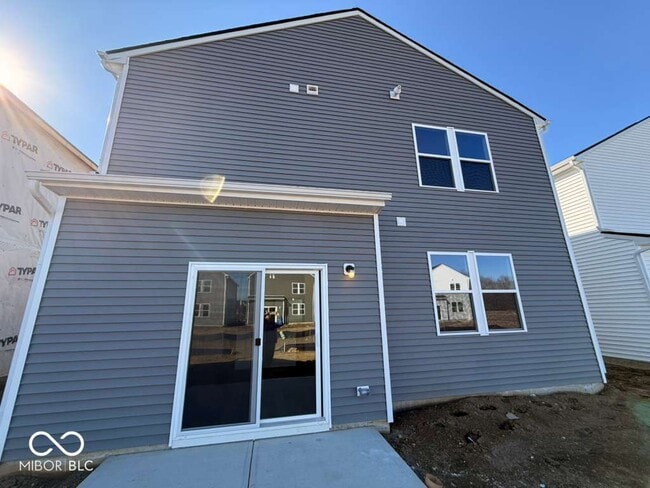 Building Photo - 3815 Sterling Dr