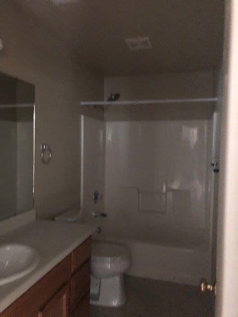 Building Photo - 513 Desmet Dr