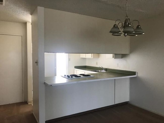 Building Photo - 2 bedroom in Vallejo CA 94591-4981