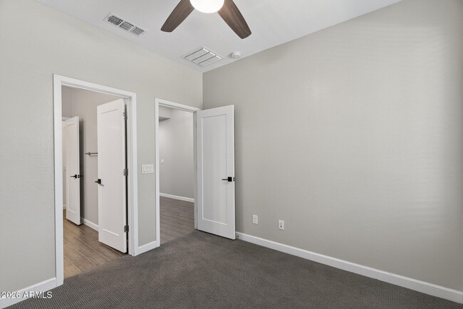 Building Photo - 14363 W Charter Oak Rd