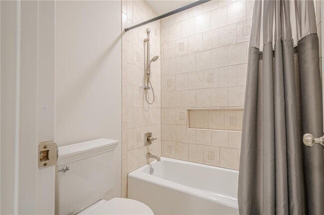 Building Photo - 700 S Brighton Ct