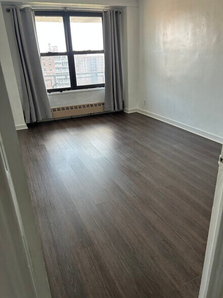 Building Photo - 6125 98th St