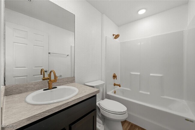 Building Photo - 428 Piedmont St