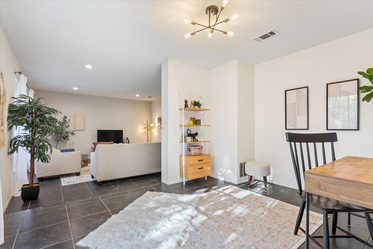 Building Photo - 12205 Midland Walk