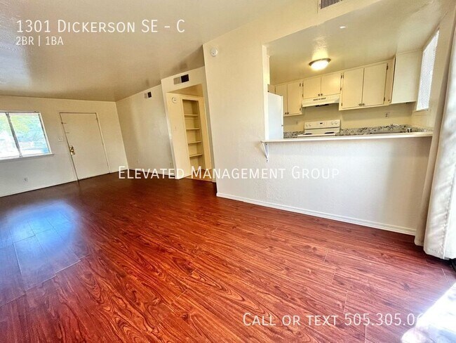 Primary Photo - 1301 Dickerson Dr SE