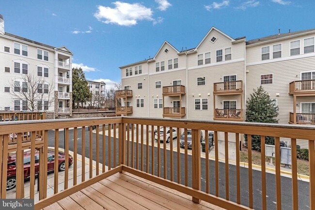 Building Photo - 24667 Byrne Meadow Square